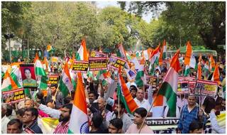 कपिल मिश्रा व हिंसा के शिकार पीड़ितों के परिवारों ने निकाला 'जिहादी आतंकवाद' के खिलाफ शांति मार्च