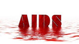 Even a Bit of Alcohol Consumption Can Weaken Bones of People With HIV