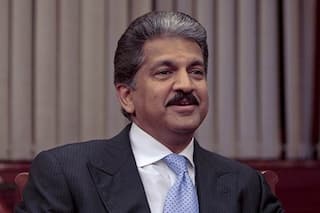 Anand Mahindra Offers To Make Ventilators & Convert His Resorts to COVID-19 Hospitals
