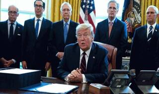 Trump, Mike Pence to Get Daily Check-up After White House Valet Tests Positive For Coronavirus