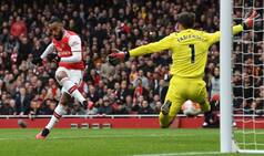 EPL Wrap: Liverpool Back to Winning Ways, Arsenal Edge Past West Ham United