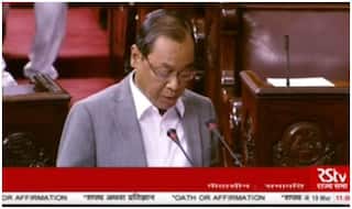 पूर्व CJI रंजन गोगोई बने सांसद, राज्यसभा में शपथ के बीच विपक्षी सांसदों का हंगामा