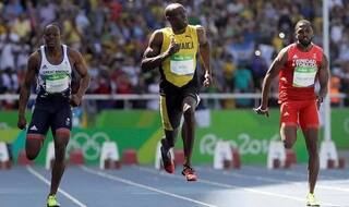 'Social Distancing': Bolt Uses Throwback Olympic Picture to Spread Awareness Amid COVID-19 Crisis