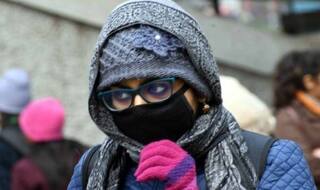 All Face Masks, Gloves to be Cut, Stored For 72 Hours Before Disposal: CPCB