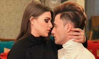 आसिम रियाज ने कुछ इस तरीके से बयां किया हिमांशी खुराना के लिए अपना प्यार, लिखा- तुम्हें देखते ही...