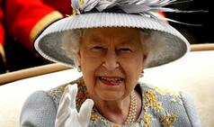 'As Dark as Death Can be...'! Queen Elizabeth II Gives an Emotional Speech on Easter as The World Faces COVID-19 Crisis