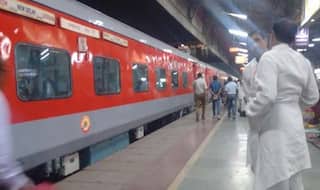 IRCTC/Indian Railway: चलेंगी 40 जोड़ी त्योहार स्पेशल ट्रेनें, अब दशहरा-दीवाली-छठ में नहीं होगी दिक्कत