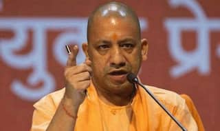 यूपी के CM योगी आदित्यनाथ का हमला- 'किसानों के कंधों पर रखकर बंदूक चला रहे विरोधी दल'