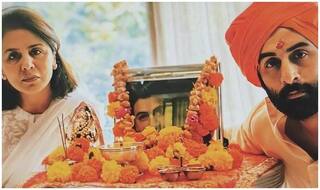 दिवंगत अभिनेता ऋषि कपूर के घर पर आयोजित हुआ प्रार्थना सभा, भावुक दिखे पत्नी नीतू कपूर और बेटे रणबीर कपूर 