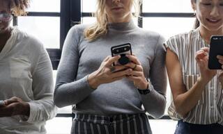 After 'Bois Locker Room' Case, CBSE Warns Teenagers Against 'Revenge Porn' in Cyber Safety Lessons