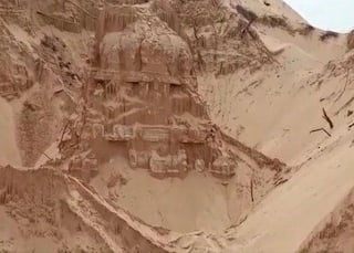 300-Year-Old Shiva Temple Buried in Sand Unearthed by Villagers in Andhra Pradesh's Nellore