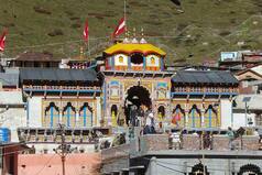 Legend of Badrinath Temple: As Shrines Reopen Post COVID-19 Lockdown, Here's More History on The Famous Religious Place