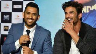 MS Dhoni Fan Pays Heartwarming Tribute to Bollywood Actor Sushant Singh Rajput, Video Goes Viral | WATCH