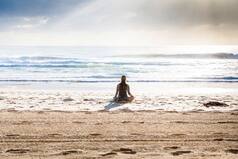 Importance of Gayatri Mantra and How it Spreads Good Vibes Around Us