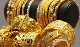Gold Price Today, August 20: Yellow Metal Plunges For 2nd Day by Rs 1492, Silver Tanks by Rs 1476