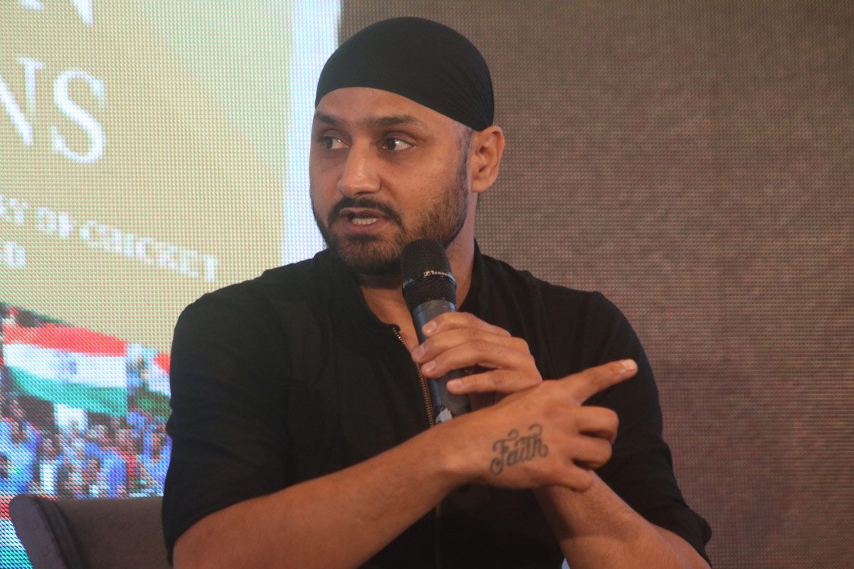 Harbhajan Singh : Latest News, Videos and Photos on Harbhajan Singh -  India.Com News