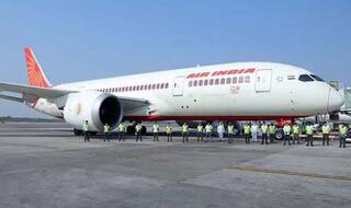 Air India ने रातों-रात 50 पायलटों को नौकरी से निकाला, ICPA ने कहा-ये तो गजब हो रहा