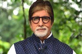 Amitabh Bachchan Talks About 'Keeping Spine Straight' And Not Accepting Torture in His Latest Tweet From The Hospital
