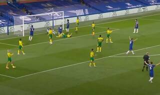 Chelsea vs Norwich City: Giroud Strike Helps Hosts Move Closer to Sealing CL Spot