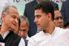 Will Rajasthan Crisis End Soon? Sachin Pilot Meets Rahul Gandhi, Priyanka Gandhi Vadra, Holds Positive Talks
