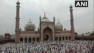 देशभर में मनाई जा रही ईद-उल-अज़हा, दिल्‍ली की जामा मस्जिद में नमाज अदा की गई