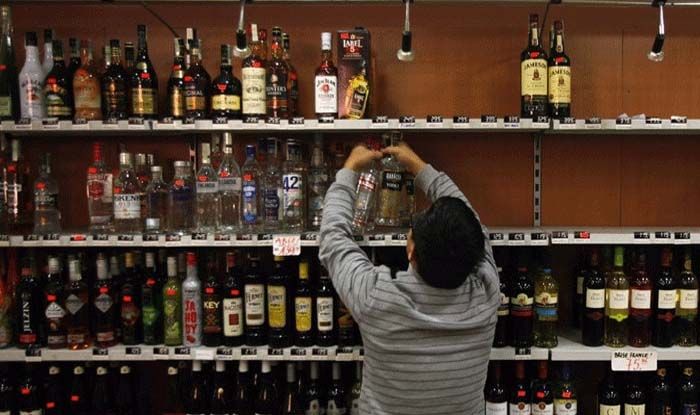 Liquor Shops Allowed To Open In Noida Other Cities From Today Check Liquor Shops Allowed To Open In Noida Other Cities From Today Check