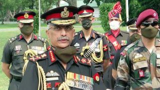 संवेदनशील सीमा क्षेत्रों में बढ़ाई गई फोर्स, सेना प्रमुख जनरल नरवणे ने एलएसी पर सैन्य तैयारियों का लिया जायजा