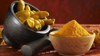 Benefits of Raw Turmeric in COVID-19: Here's How Kachi Haldi Builds Immunity, Helps in Recovery Especially During This Season