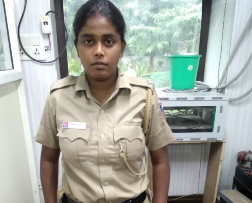 20-Year-Old Delhi Woman Poses as Cop & Issues Fake Challans For Covid-19 Violations, Arrested