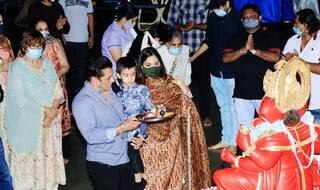 Ganesh Chaturthi 2020: सलमान खान ने फैमिली के साथ मनाई गणेश चतुर्थी, देखें Inside Pics