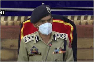 जम्मू-कश्मीर: 6 CRPF जवानों को मारने वाले दो आतंकी ढेर, सुरक्षाबलों ने मार गिराया