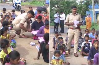 Before Reporting For Duty, This Bengaluru Cop Teaches Kids of Migrant Workers Everyday For An Hour