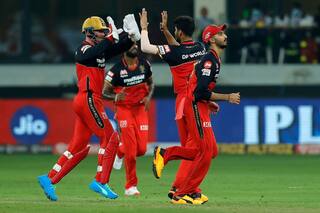 IPL 2020 Report: Kohli's RCB Edge Mumbai Indians in Super Over Thriller, Kishan & Pollard Knocks in Vain