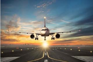 International Flights Updates: अंतराष्ट्रीय उड़ानों पर लगी रोक 30 अप्रैल तक बढ़ी, DGCA ने जारी किए दिशा निर्देश