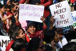 Another Nirbhaya: Netizens Demand Justice For Hathras Gangrape Victim, Want Rapists to be Hanged