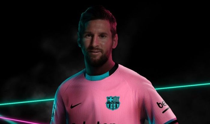 messi training top