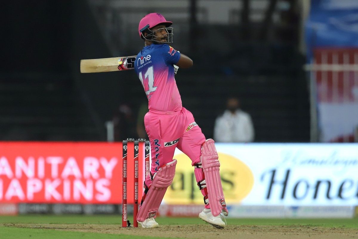 RR vs KXIP IPL 2020: Shane Warne Heaps Praise on Sanju Samson, Calls Rajasthan Royals Wicketkeeper an Absolute Champion | India.com cricket news