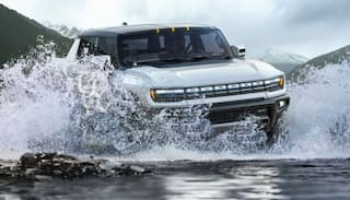 Hummer Returns in All-new Electric Avatar, Photos Take Internet by Storm