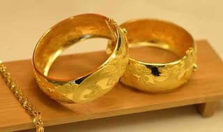Gold News: Diwali पर खरीदना चाहते हैं सस्ता Gold, यहां जानें कहां और कैसे खरीद सकेंगे?