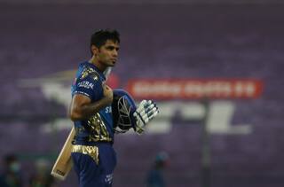RCB के खिलाफ मैचविनिंग अर्धशतक जड़ भारत के मिस्टर 360 बने सूर्यकुमार यादव; कोच शास्त्री ने किया ये वादा