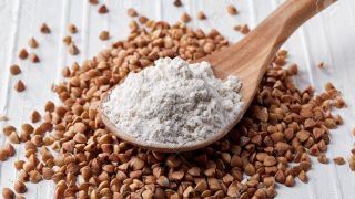 Buckwheat Flour Benefit: नवरात्रि के व्रत में खा रहे हैं कुट्टू का आटा, तो जानें क्या है इसके स्वास्थ लाभ