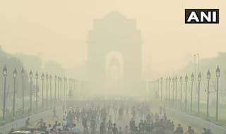 पराली जलाने के कारण दिल्ली में खतरनाक स्तर पर पहुंच रही हवा की गुणवत्ता, AQI 275 पर पहुंचा