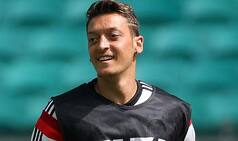 Agent Slams Mikel Arteta For Not Treating Arsenal Midfielder Mesut Ozil Fairly