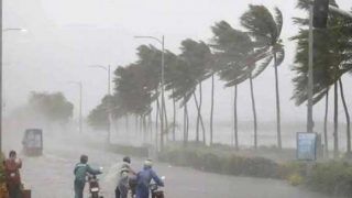 Chennai Receives Heaviest Rainfall in a Day in Last 5 Years, Several Areas Waterlogged; IMD Issues Yellow Alert