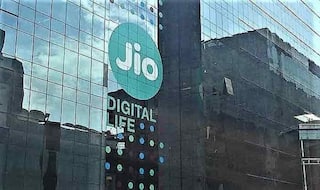 Reliance Jio to Make Domestic Voice Calls on Other Networks Free From January 1
