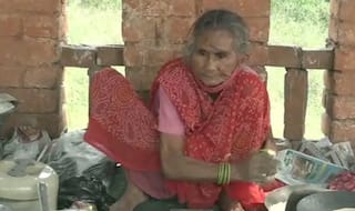 The Internet Helped 'Baba ka Dhaba' & Now Agra's 'Rotiwali Amma' Awaits Similar Support