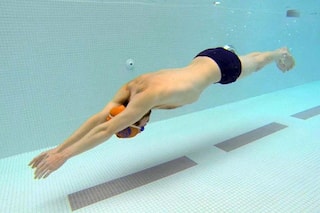 COVID-19 Infection Through Swimming Pools: As Unlock 5.0 Allows Pools to Reopen, Here's What to do to Minimise Risk of Getting Coronavirus