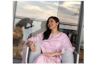 Pregnant Anushka Sharma Sets Maternity Fashion Right In Rs 15K Lilac Suit By Brand Tokree