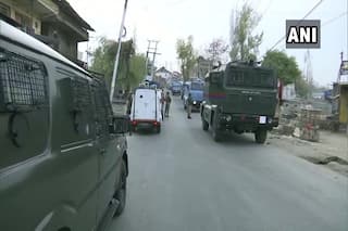 Hizbul Mujahideen Chief Commander Shot Dead During Gunfight in Srinagar, His Associate Arrested