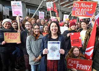 'Thank You For Helping Women': Scotland Becomes World   s First Country to Make Pads & Tampons Free